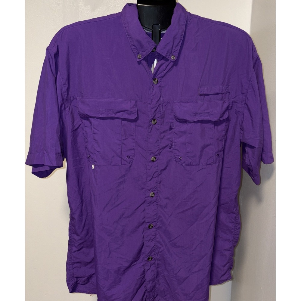 Magellan Fishing Shirt Mens M Purple Fish Gear Short Sleeve Button Down Vented